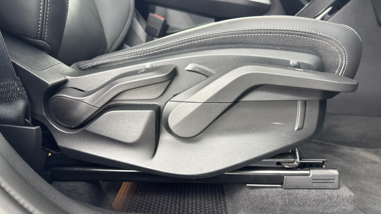 BMW X1 xDrive 23i MHT xLine 5dr Step Auto Petrol Estate